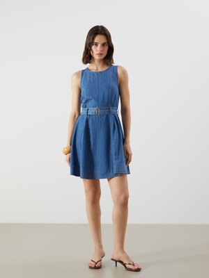 Lc Waikiki Yeni Sezon Bisiklet Yaka Belden Oturtmalı Mini Jean Elbise