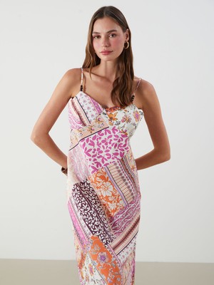 Lc Waikiki Yeni Sezon V Yaka Desenli Askılı Modal Karışımlı Elbise