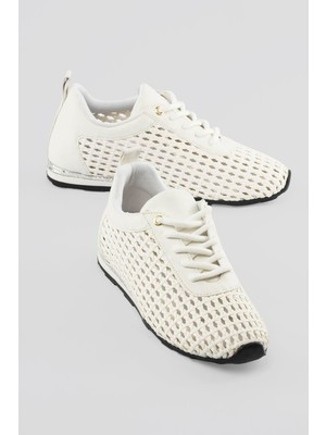 Mubiano Kadın Sneaker Örgülü Gümüş Detaylı Bağcıklı Spor Ayakkabı Nessa Beyaz