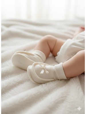 Tiasis Yenidoğan Bebek Penye Patik