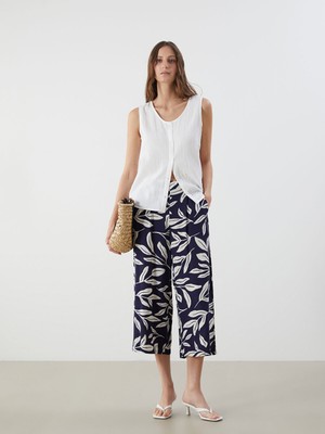 Lc Waikiki Yeni Sezon Beli Lastikli Çiçekli Kadın Kapri