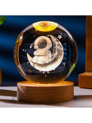Tuhfe Collection Ay Içerisinde Oturan Astronot Temalı Renk Değiştiren Altlıklı Kristal Küre Gece Lambası