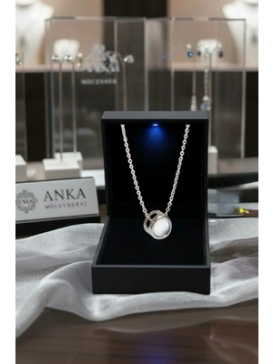 Anka Mücevherat Işıklı Kutuda 925 Ayar Gümüş Taşlı Kadın Kolye