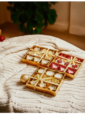 Kırmızı Simli Dokuzlu Dekoratif Mum Seti