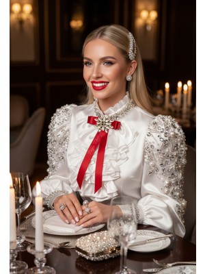 Pegu Kırmızı Saten Kristal Taşlı Kurdele Broş,yaka Iğnesi ,yılbaşı Kutlama,okul,ofis