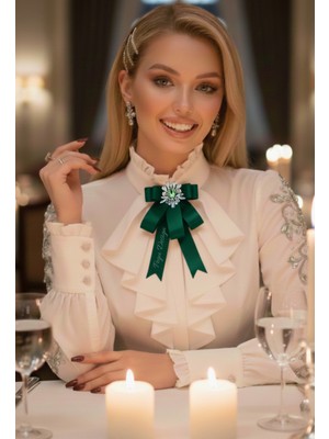 Pegu Yeşil Kristal Taşlı Kurdele Broş,yaka Iğnesi ,yılbaşı Kutlama,okul,ofis