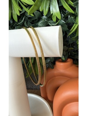 Normadia Ince Simli Altın Renk Ajda Bilezik, Şıklığınızı Tamamlar