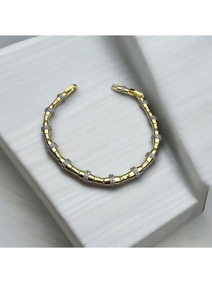 Normadia Zirkon Taşlı Gümüş Bileklik, Ayarlanabilir, Şık ve Zarif Takı