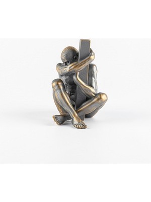 NuN Studio Veronassa Adam Biblo Füme