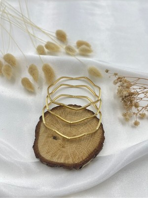 Normadia Şık 60MM Çelik Zikzak Tasarımlı Kadın Bilezik, Modern ve Dayanıklı Takı