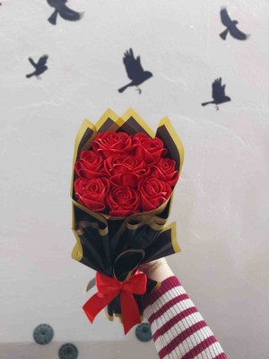 AhEs Shopping Sevgililer Günü 8'li Kırmızı Solmayan Gül Buketi, Kurdele Gül, Sevgiliye, Arkadaşa, Anneye Hediye