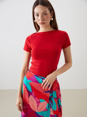 Lc Waikiki Yeni Sezon Kayık Yaka Kadın Tişört