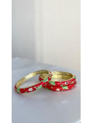 Normadia Sağlam Metal Kelepçe Bileklik, Şık ve Dayanıklı Takı Tasarımı