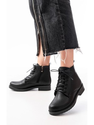 Pazarcan 165-225 Siyah Bağcıklı Fermuarlı Günlük Kadın Bot