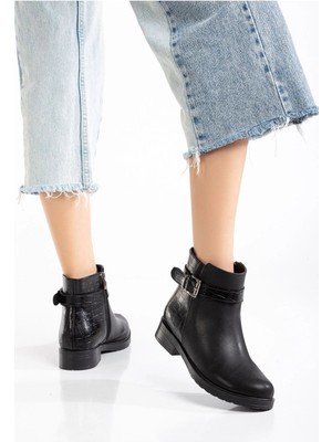 Pazarcan 165-204/1 Siyaha Kroko Toka Aksesuarlı Fermuarlı Günlük Kadın Bot