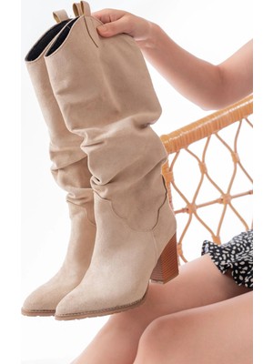 Pazarcan LS-1884 Bej Süet Günlük Kadın Çizme