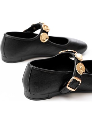 Pazarcan İNF-6363 Siyah Baret Tokalı Günlük Bayan Ayakkabı