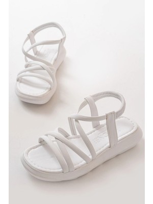 Pazarcan 841-841 Beyaz Lastikli Günlük Kadın Sandalet