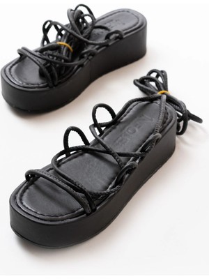 Pazarcan 861-1021 Siyah Dolgu Kadın Sandalet