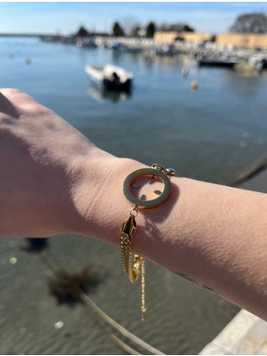 Normadia Şık ve Modern Takı, Zarif Tasarım, Günlük ve Özel Gün Kullanımı