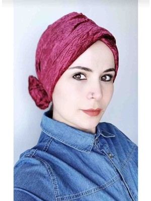 Butik Ayvitrin Kadın Kadife Fiyonklu ve Çapraz Bone