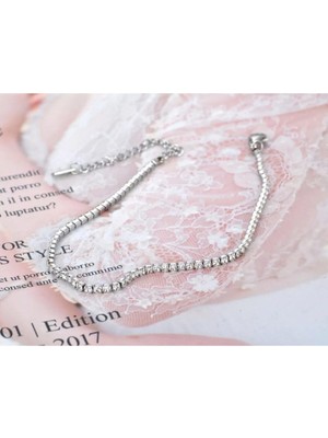 Normadia Parlak ve Şık Suyunuzdan Kararma Yapmayan Bileklik Hediye Seçeneği