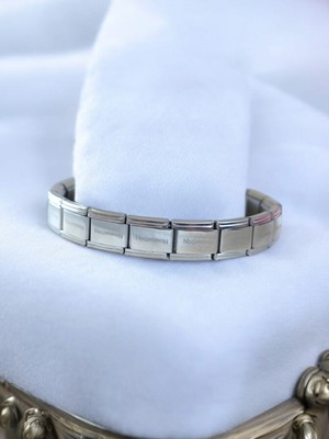 Normadia Gri Paslanmaz Çelik Unisex Charm Bileklik, Şık ve Dayanıklı Takı