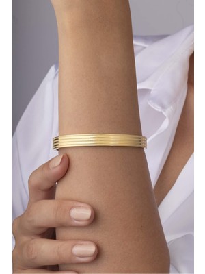 Normadia Şeritli Altın Kaplama Kadın Çelik Bilezik, Şık ve Zarif Takı