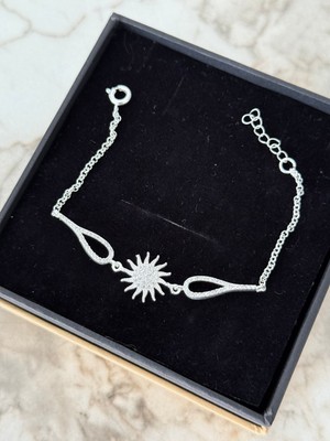 Normadia Parlak Güneş Figürlü 925 Ayar Gümüş Şık Bileklik