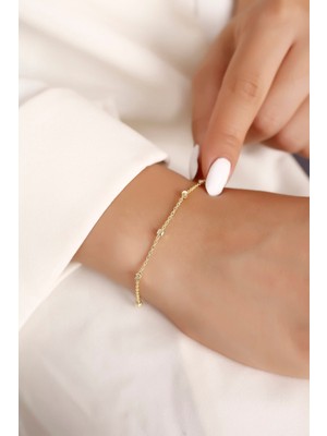 Normadia Kadın Gümüş Zincirli Küp Bileklik, 3 Renkli, Şık ve Zarif Takı