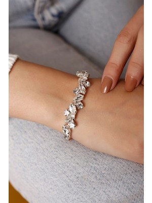 Normadia Şık Taşlı Su Yolu Gümüş Kaplama Bileklik