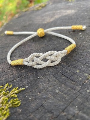 Normadia El Işlemeli Gümüş Kazaziye Bileklik, Asansörlü ve Şık Tasarım