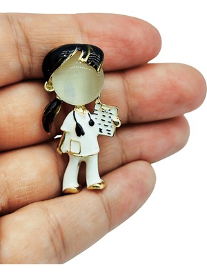 BB Bi Butik Shop Şık Hemşire Figürlü Broş