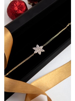 Normadia Işıklı Kutuda Baget Taşlı Lotus Çiçeği Gümüş Bileklik, 14 Ayar Altın Suyu