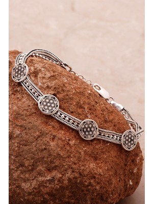 Normadia Doğal Çiçek Temalı El Işçiliği Gümüş Bileklik