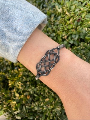 Normadia Özellikle Tasarlanmış Oksitli Gümüş Bileklik, Şık ve Zarif Takı