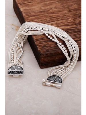 Normadia El Işçiliği Midyat Hasır Gümüş Bileklik, Şık ve Zarif Tasarım