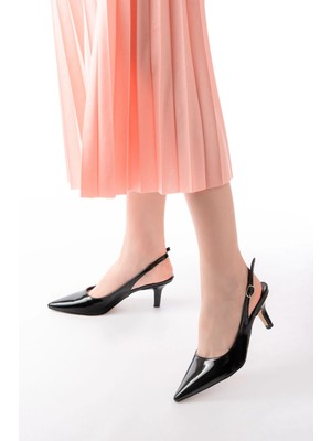 Pazarcan ST-1152 Siyah Rugan Günlük 7 cm Topuklu Kadın Ayakkabı