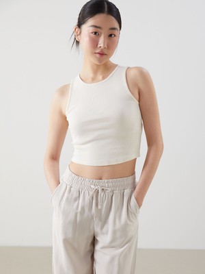 Lc Waikiki Yeni Sezon Bisiklet Yaka Dokulu Kadın Crop