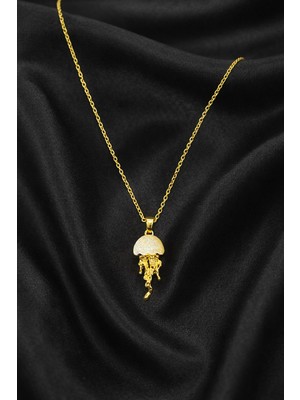 Suzi Shine Denizanası Figürlü Taşlı Çelik Kolye