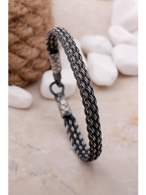 Normadia El Işlemeli Gümüş Erkek Bileklik, Şık ve Zarif Takı Seçeneği