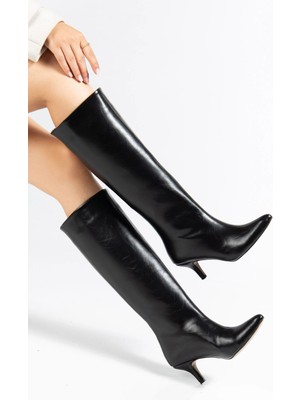 Pazarcan SYT-2025 Siyah Kırışık Rugan Günlük Kadın Çizme