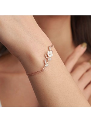 Normadia 925 Ayar Rose Kaplama Manolya Çiçekli Gümüş Bileklik