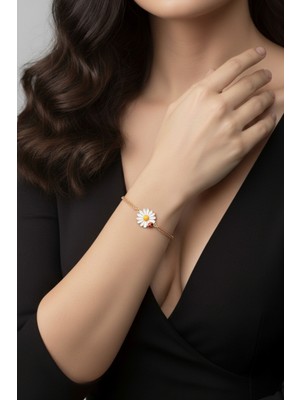 Normadia 925 Ayar Gümüş Kadın Rose Bileklik, Çiçek ve Uğur Böceği Tasarımı