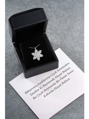 Normadia 925 Ayar Gümüş Lotus Çiçekli Işıklı Kolye, Şık ve Zarif Tasarım