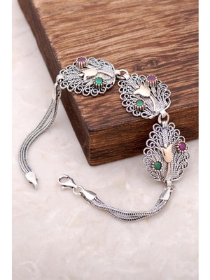 Normadia El Işçiliğiyle Tasarlanmış Zarif Telkari Gümüş Bileklik