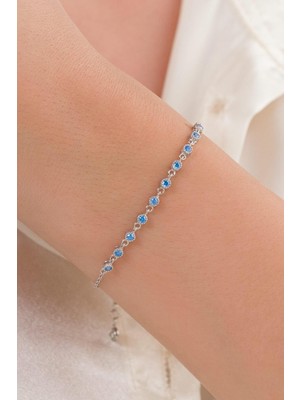 Normadia Turkuaz ve Akuamarin Taşlı Yuvarlak Pırlanta Detaylı Şık Bileklik