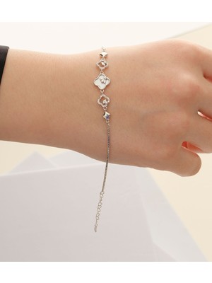 Normadia Parlak Gümüş Renkli Sedef ve Zirkon Taşlı Şık Yonca Bileklik