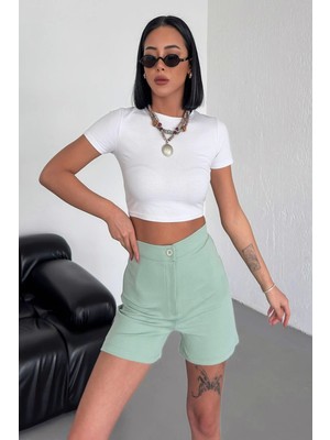 Getittir Tarz ve Rahatlığı Bir Arada Sunan Yüksek Bel Esnek Likralı Krep Şort Su Yeşili ( Lisinya )