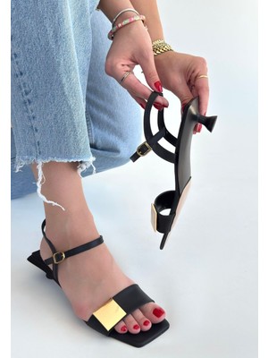 Getittir Zıan Siyah Topuklu Ayakkabı - Lisinya